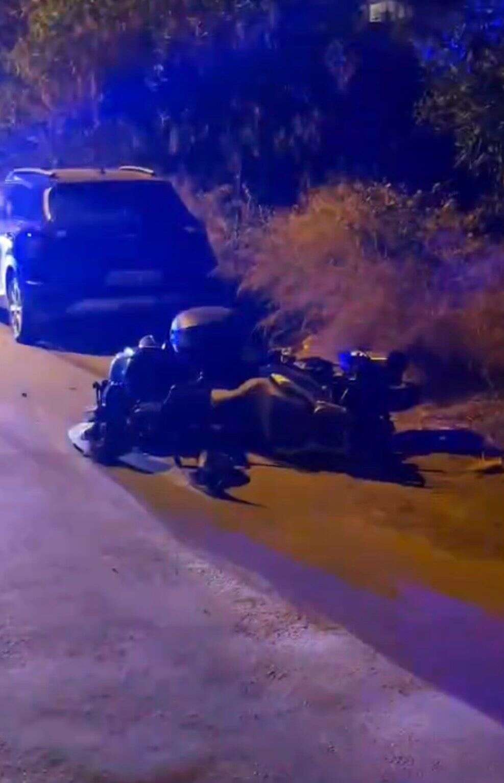 Bodrum’da Zincirleme Trafik Kazası: 4 Otomobil ve Motosiklet Hurdaya Döndü, Yaralı Var 2